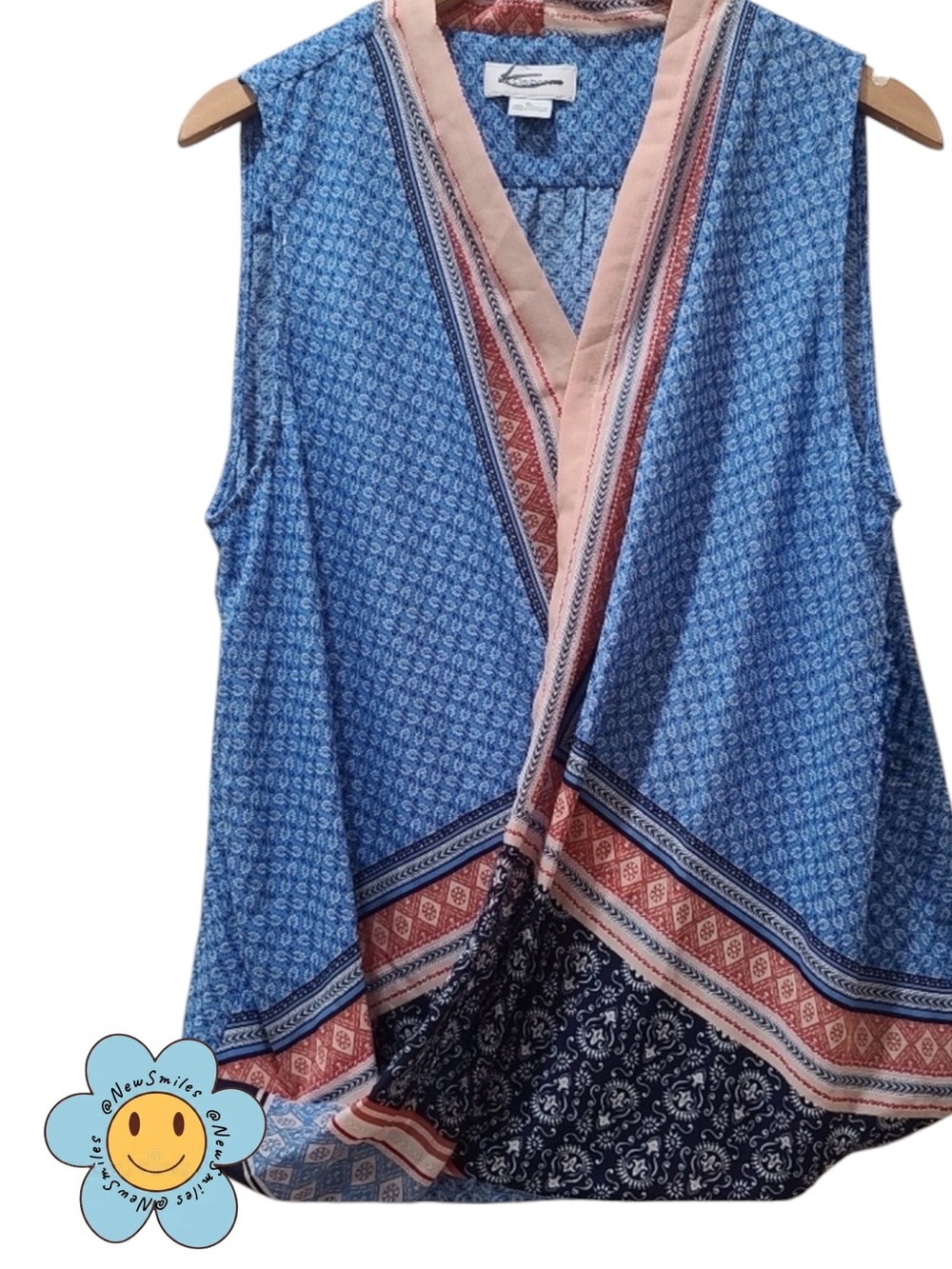 Liz Claiborne ~ Blue ~ Mixed  Print ~ Sleeveless ~Wrap Front ~V-neck ~ Pink Trim